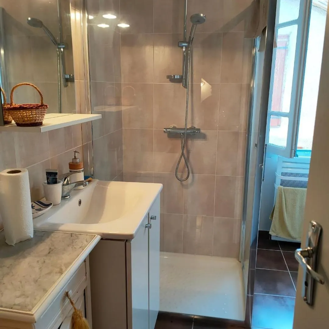Holiday home Agreable Maison Dans Un Beau Village De Montagne Siguer
